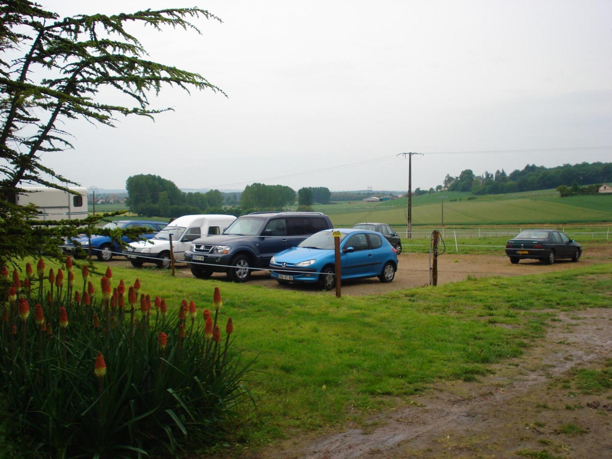 Villa Les Roulottes De Cuzay Roiffé Esterno foto
