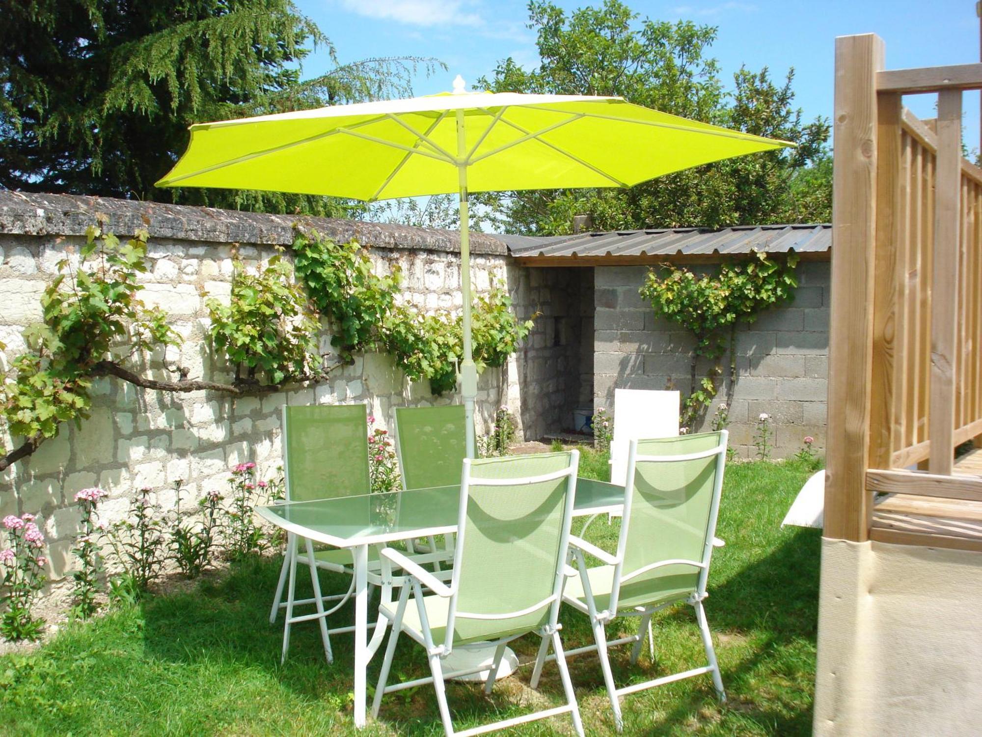 Villa Les Roulottes De Cuzay Roiffé Esterno foto